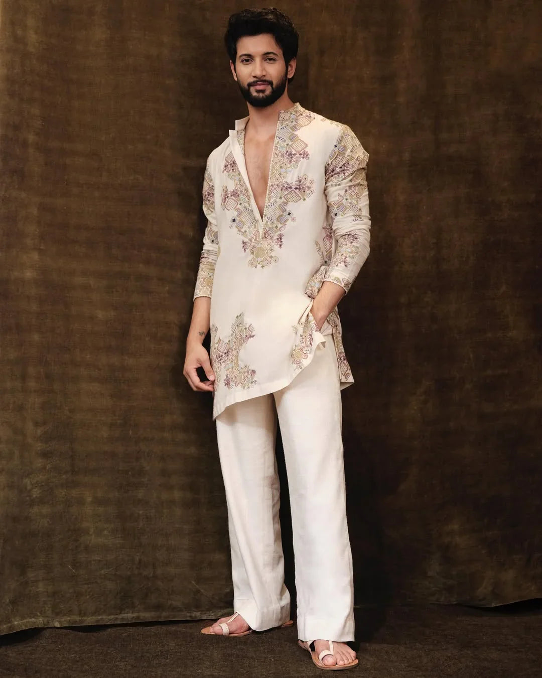 IVORY MULTI EMBROIDERED KURTA PAJAMA SET FOR MENS