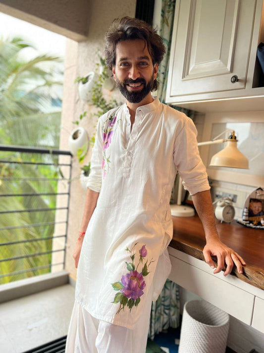 HANDPRINTED WHITE FLORAL KURTA WITH PAJAMA SET FOR MEN