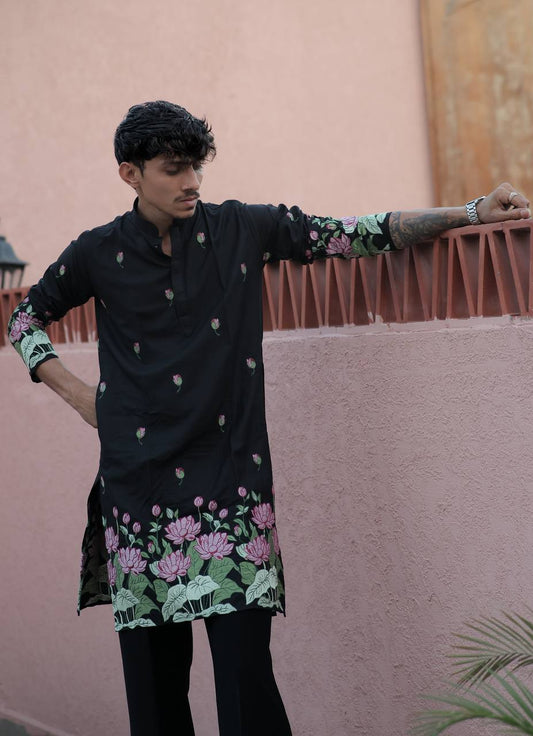 BLACK PINK LOTUS HEAVY FLORAL EMBROIDERED KURTA WITH PAJAMA