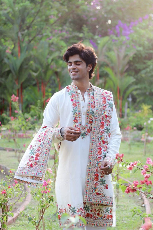 WHITE SILK KURTA SET WITH DUPATTA