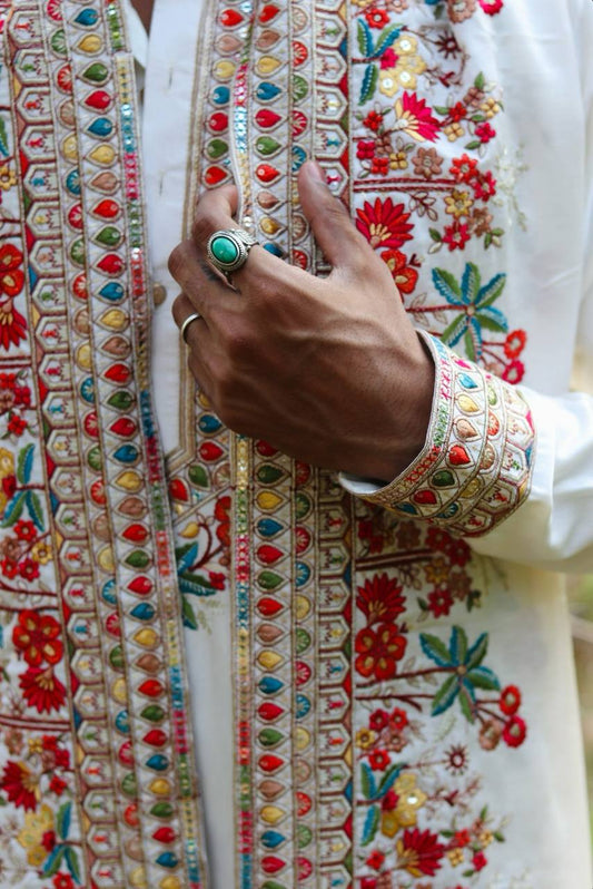 WHITE SILK KURTA SET WITH DUPATTA
