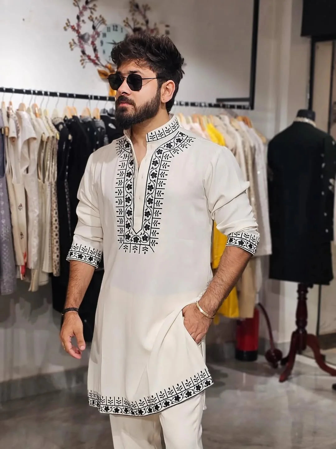 WHITE KURTA WITH BLACK THERD EMBROIDERED WORK KURTA PAJAMA SET