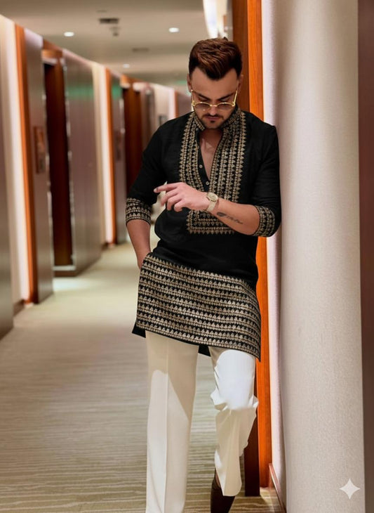 BLACK  EMBROIDERED KURTA PANT SET.