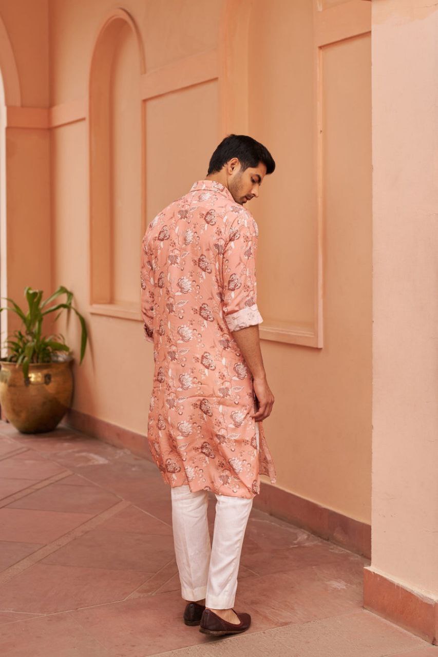 PINK CREPE PRINT GARDENIA BLOOM COLLARED KURTA PAJAMA SET FOR MEN'S