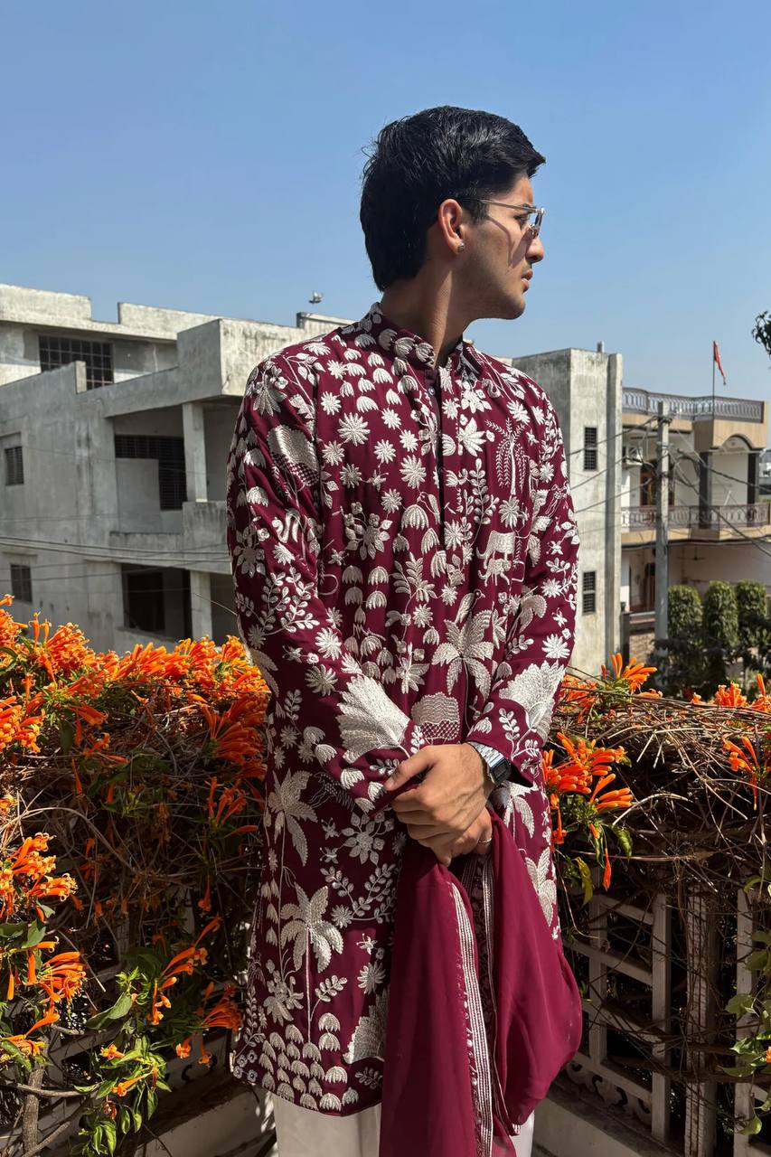 MARRON KURTA WITH WHITE THREAD WORK